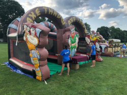 Axe Throwing Inflatable