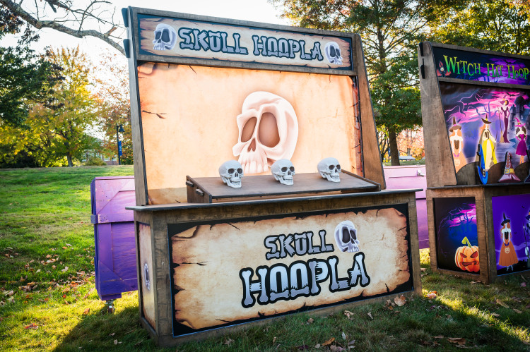Halloween Carnival Stall- Skull Hoopla