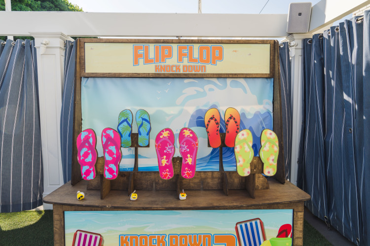 Beach Boardwalk Carnival Stall- Flip Flop Knock Down
