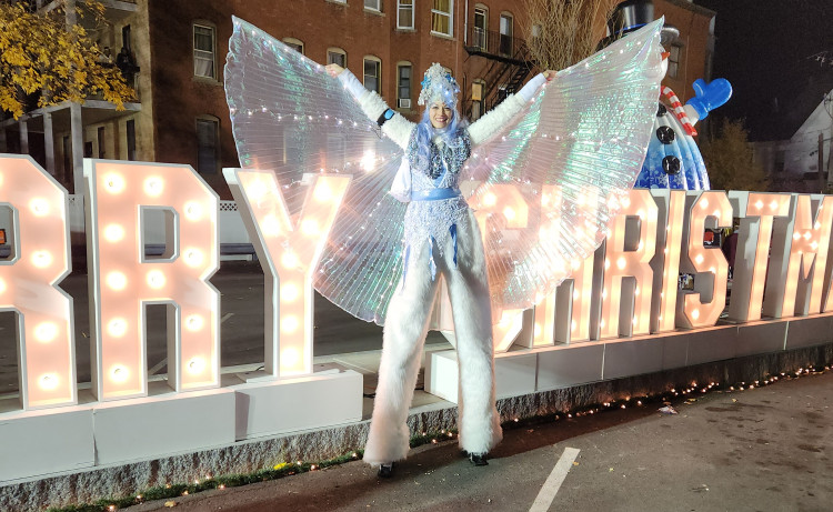 Stilt Walker
