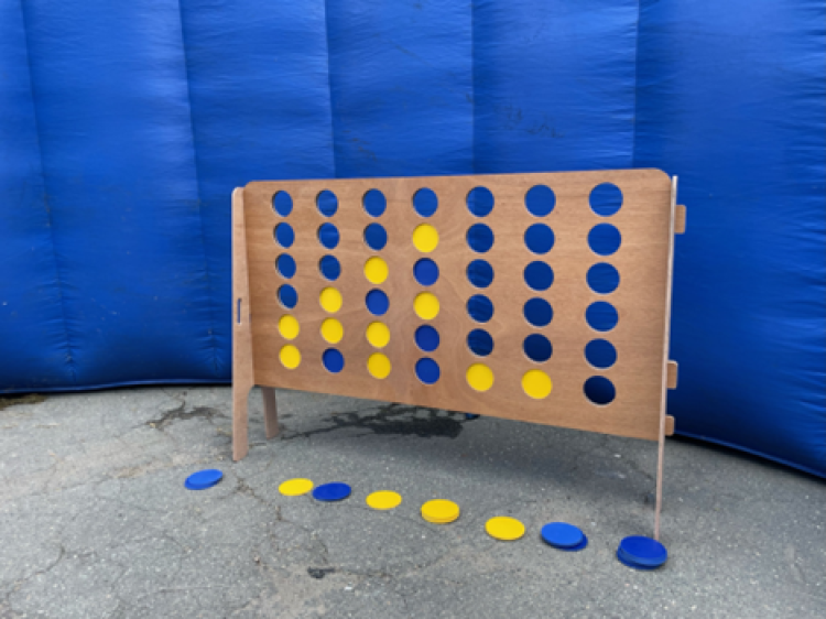Wooden Giant Connect4