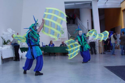 Flag Spinners