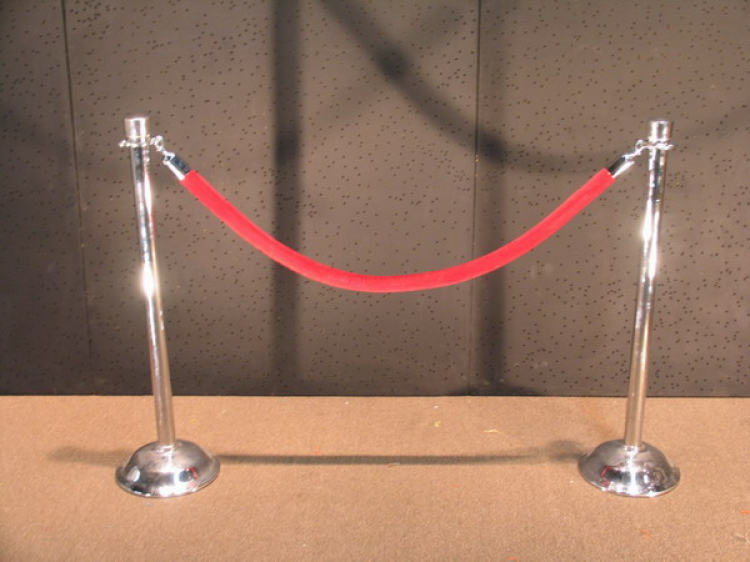 Rope & Stanchion