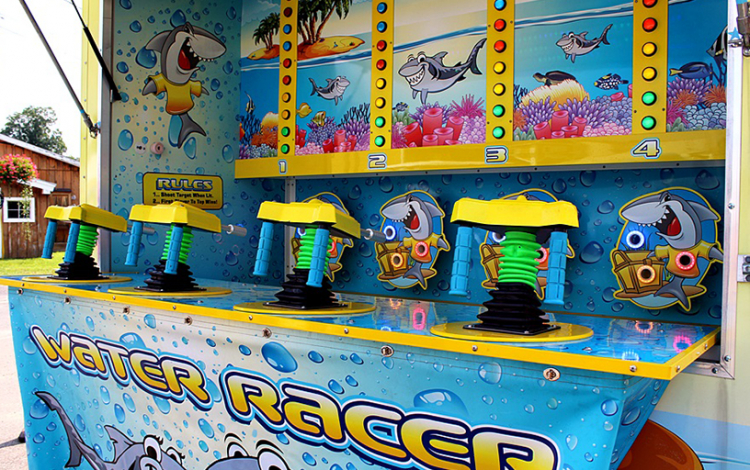 Shark Attack Water Racer Trailer