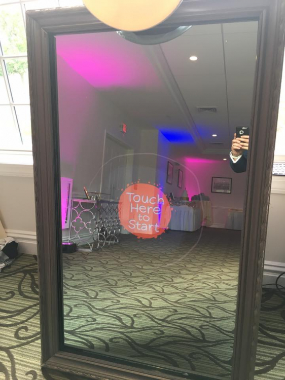 Mirror Photo Booth