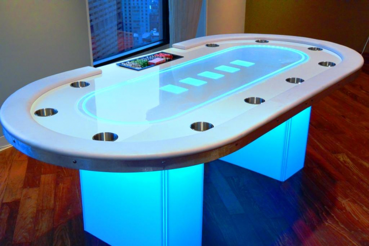 Glow Texas Hold Em