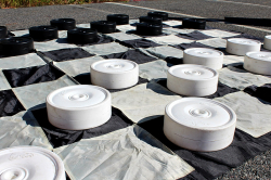 Giant Checkers