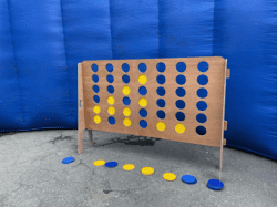 Wooden Giant Connect4