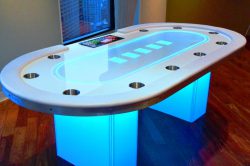 Glow Texas Hold Em