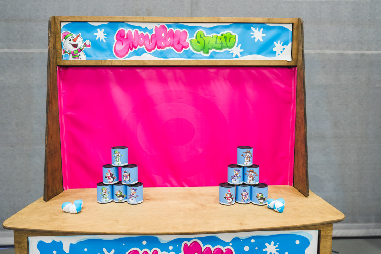 Winter Carnival Stall - Snowball Splat