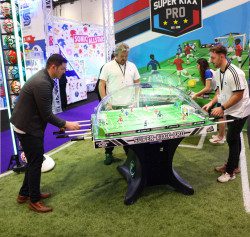 Super Kixx Pro: Dome Soccer