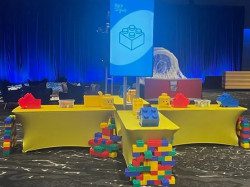 Lego Craft Play Station